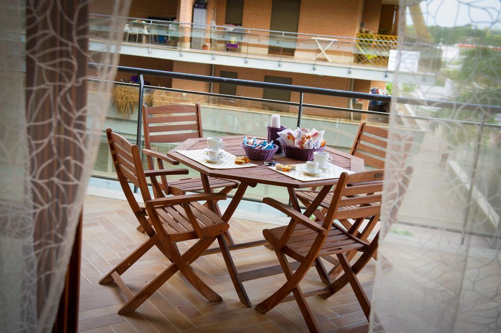 Domus Bb - Plaza Hotel Fiumicino Kültér fotó